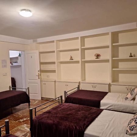 Pension El Dorado Аликанте Екстериор снимка