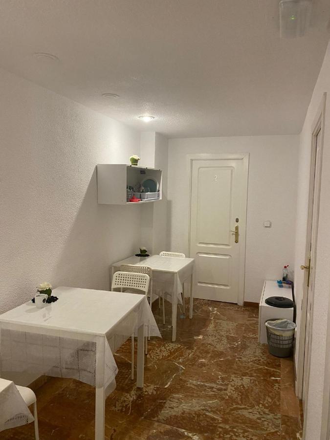 Pension El Dorado Аликанте Екстериор снимка