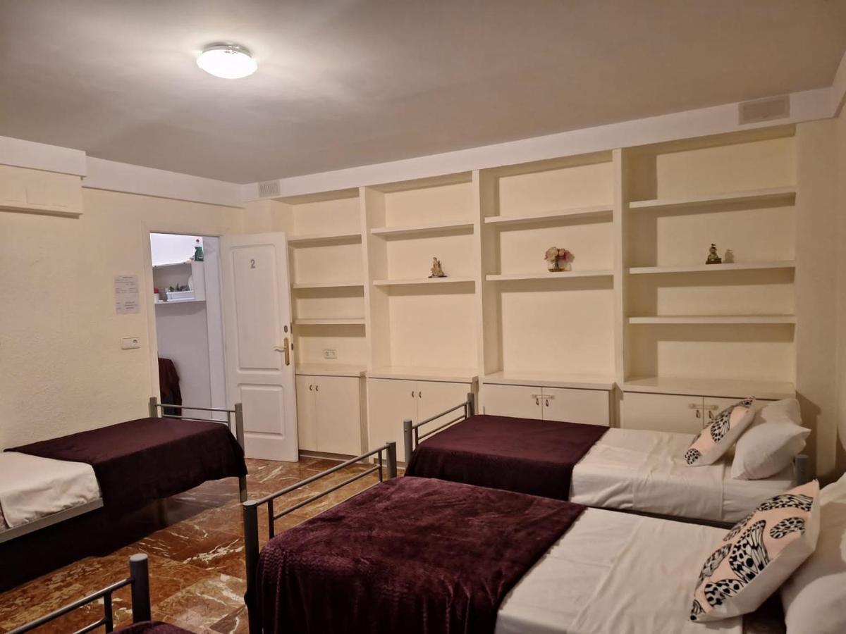 Pension El Dorado Аликанте Екстериор снимка
