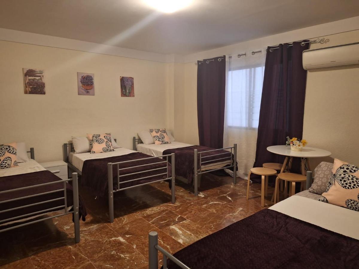 Pension El Dorado Аликанте Екстериор снимка
